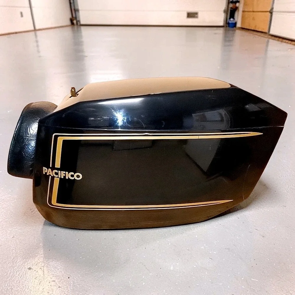 VTG 1970s Pacifico Motorcycle Travel Trunk Top Case Tail Box Black Gold Key HTF